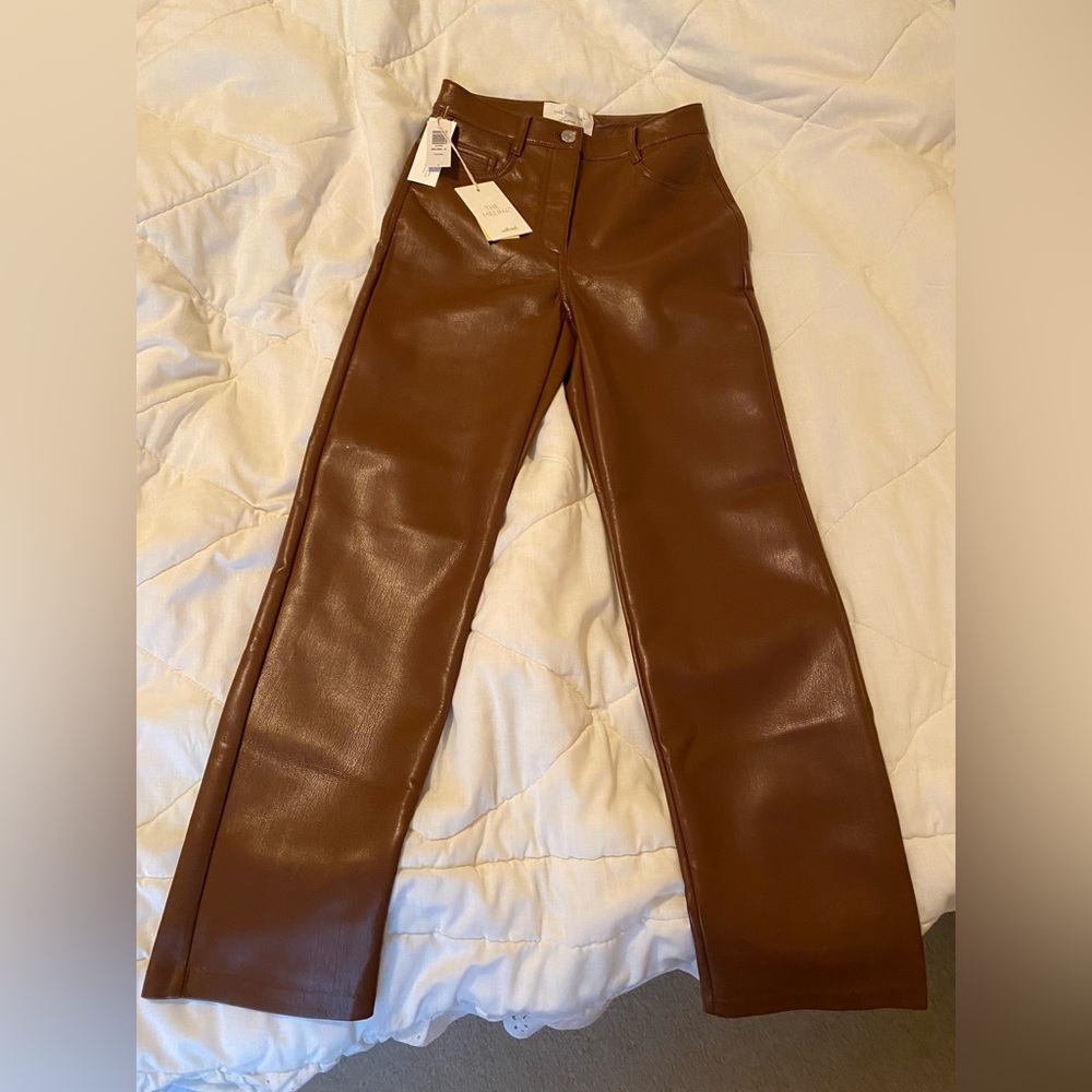 Cognac Wilfred High Rise Melina Pant 
Size 0
NWT
$148 OBO